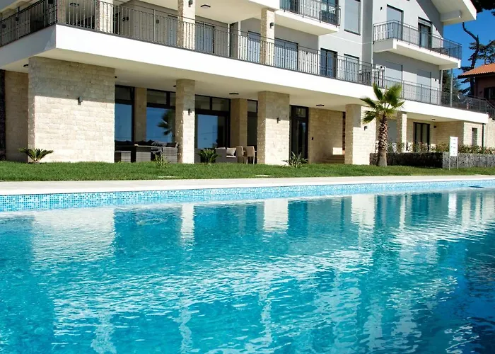 Villa Rita Pool & Spa