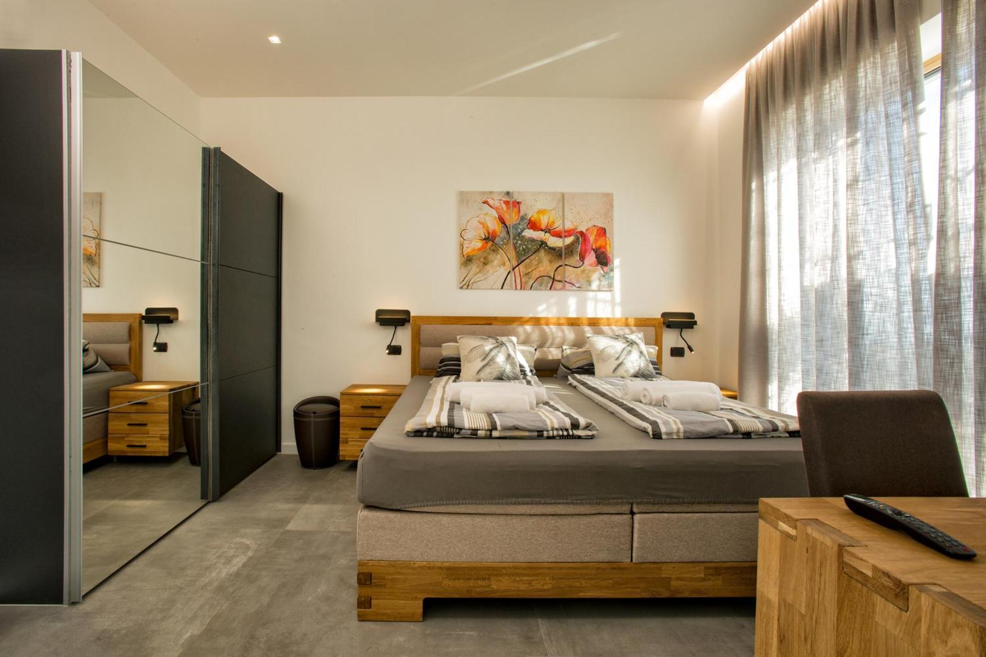 Homestay Rita Pool &